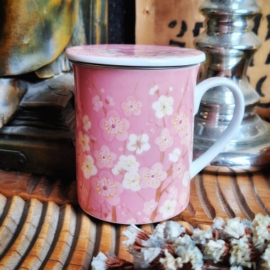 Tasse à couvercle Hanami fond rose +filtre